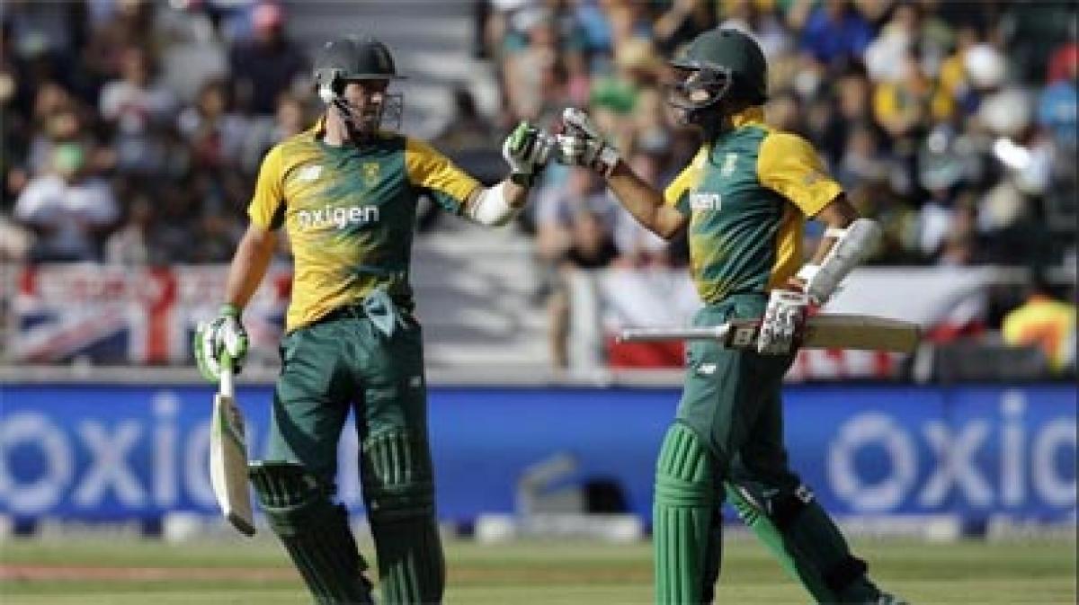 Dominant South Africa beat England in second T20 match